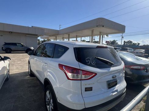 Used 2014 Ford Escape SE FWD image 5