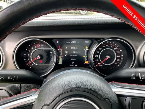 Used 2021 Jeep Gladiator Rubicon AWD/4WD image 17