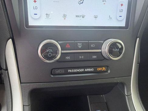 Certified 2022 Ford Edge SEL w/ Convenience Package AWD/4WD image 24