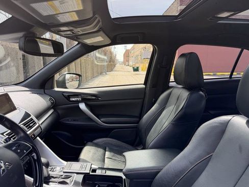 Used 2020 Mitsubishi Eclipse Cross SEL image 17
