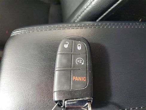 Used 2022 Jeep Compass Latitude image 26