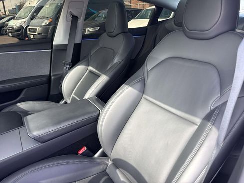 Used 2025 Tesla Model 3 Long Range RWD image 18