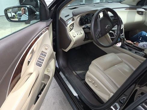 Used 2016 Buick LaCrosse Leather w/ Experience Buick Package FWD image 7