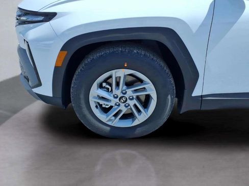 New 2026 Hyundai Tucson SE FWD image 12