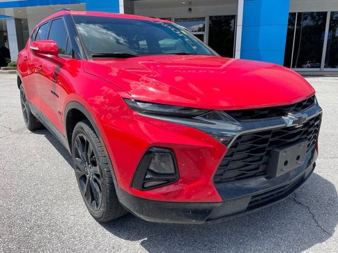 Used 2021 Chevrolet Blazer RS FWD image 2