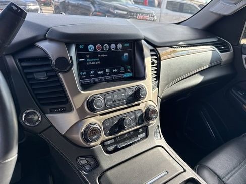 Used 2017 GMC Yukon Denali w/ Open Road Package image 7