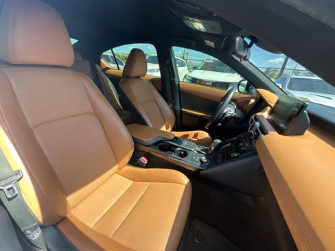 Used 2022 Lexus IS 300 w/ Accessory Package RWD image 7