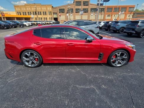 Used 2018 Kia Stinger GT2 AWD/4WD image 8