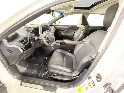 Used 2022 Lexus ES 350 w/ Premium Package image 20