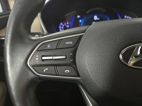 Used 2020 Hyundai Santa Fe Limited image 15