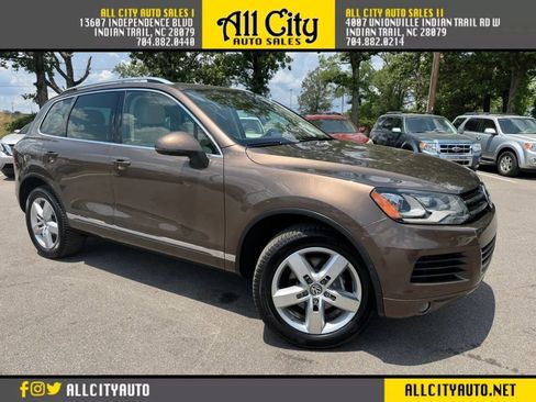 Used 2014 Volkswagen Touareg TDI AWD/4WD image 1