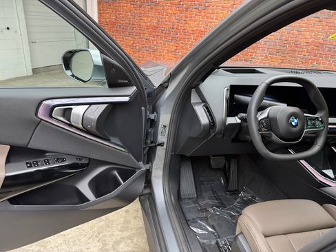 Used 2026 BMW X3 xDrive30i AWD/4WD image 8