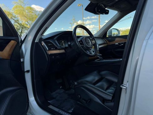 Used 2020 Volvo XC90 T6 Inscription w/ Protection Package image 43