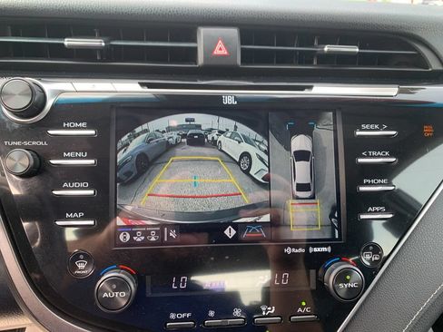 Used 2018 Toyota Camry XSE w/ Driver Assist Package FWD image 20
