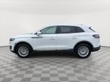 Certified 2020 Lincoln Nautilus Premier image 4