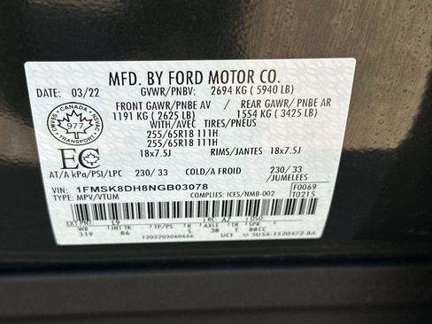 Used 2022 Ford Explorer XLT AWD/4WD image 27