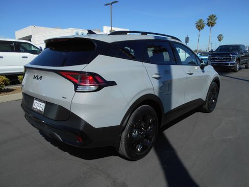Used 2025 Kia Sportage X-Line w/ Premium Package AWD/4WD image 7