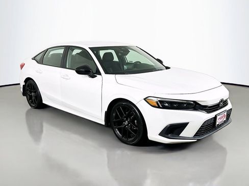 Used 2022 Honda Civic Sport image 12