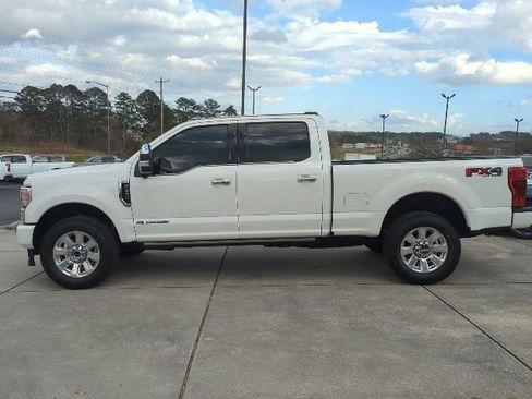 Used 2021 Ford F250 Platinum image 4