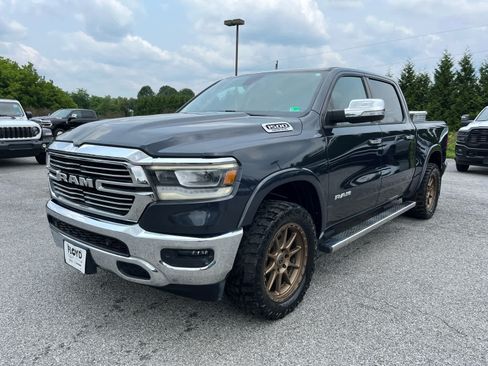 Used 2019 RAM 1500 Laramie AWD/4WD image 7