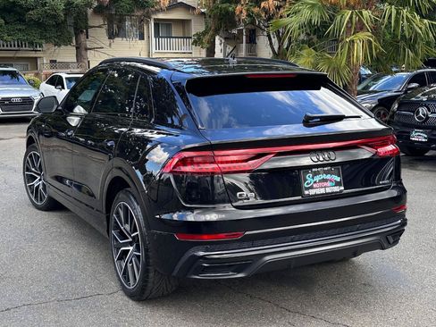 Used 2019 Audi Q8 Prestige w/ Luxury Package AWD/4WD image 6