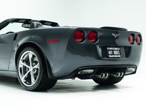 Used 2013 Chevrolet Corvette Grand Sport w/ 3LT Preferred Equipment Group RWD image 21