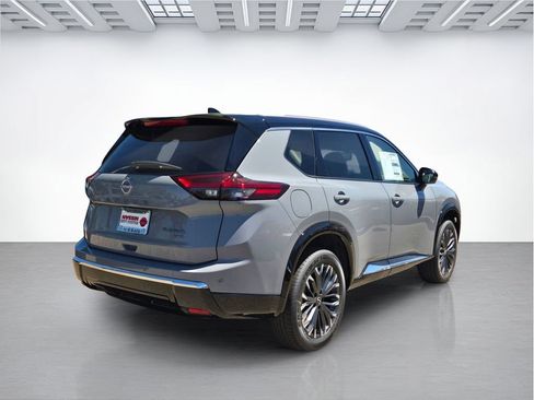 New 2026 Nissan Rogue Platinum AWD/4WD image 4