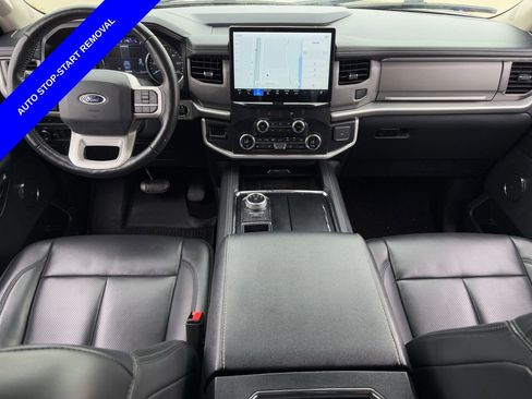Certified 2022 Ford Expedition XLT RWD image 13