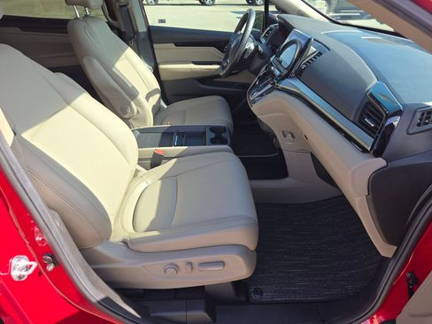 Used 2024 Honda Odyssey Touring image 27