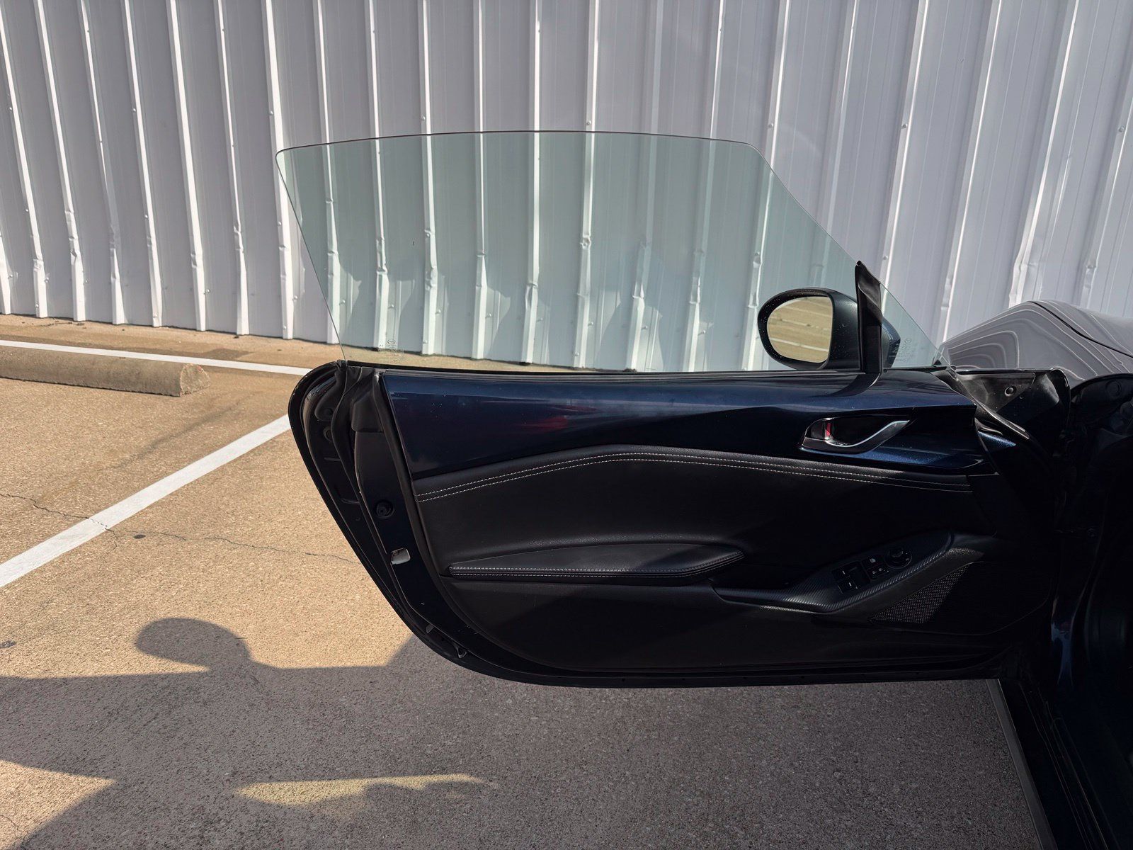 Used 2021 MAZDA MX-5 Miata RF Grand Touring RWD image 19