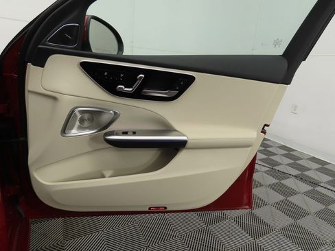 Certified 2025 Mercedes-Benz C 300 Sedan image 27