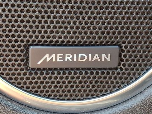 Used 2020 Land Rover Discovery Sport SE AWD/4WD image 25