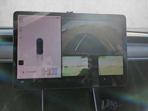 Used 2019 Tesla Model 3 Standard Range Plus image 15