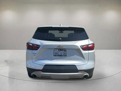 Used 2020 Chevrolet Blazer LT FWD image 3