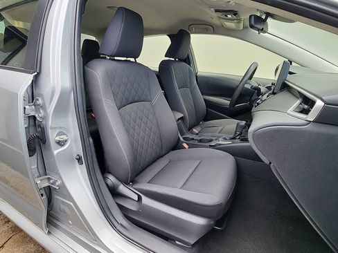 Used 2023 Toyota Corolla LE image 25