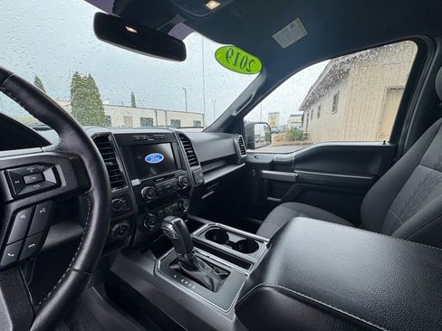 Used 2019 Ford F150 XLT w/ Equipment Group 302A Luxury AWD/4WD image 24
