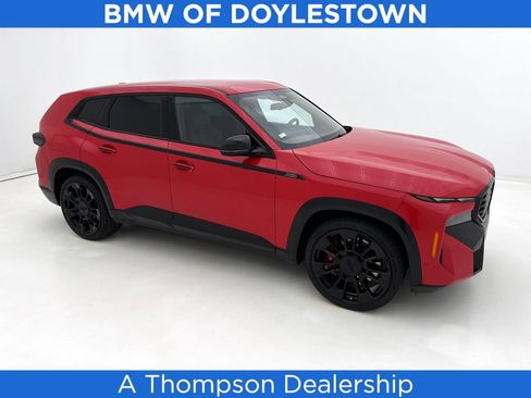 Used 2023 BMW XM AWD/4WD image 1