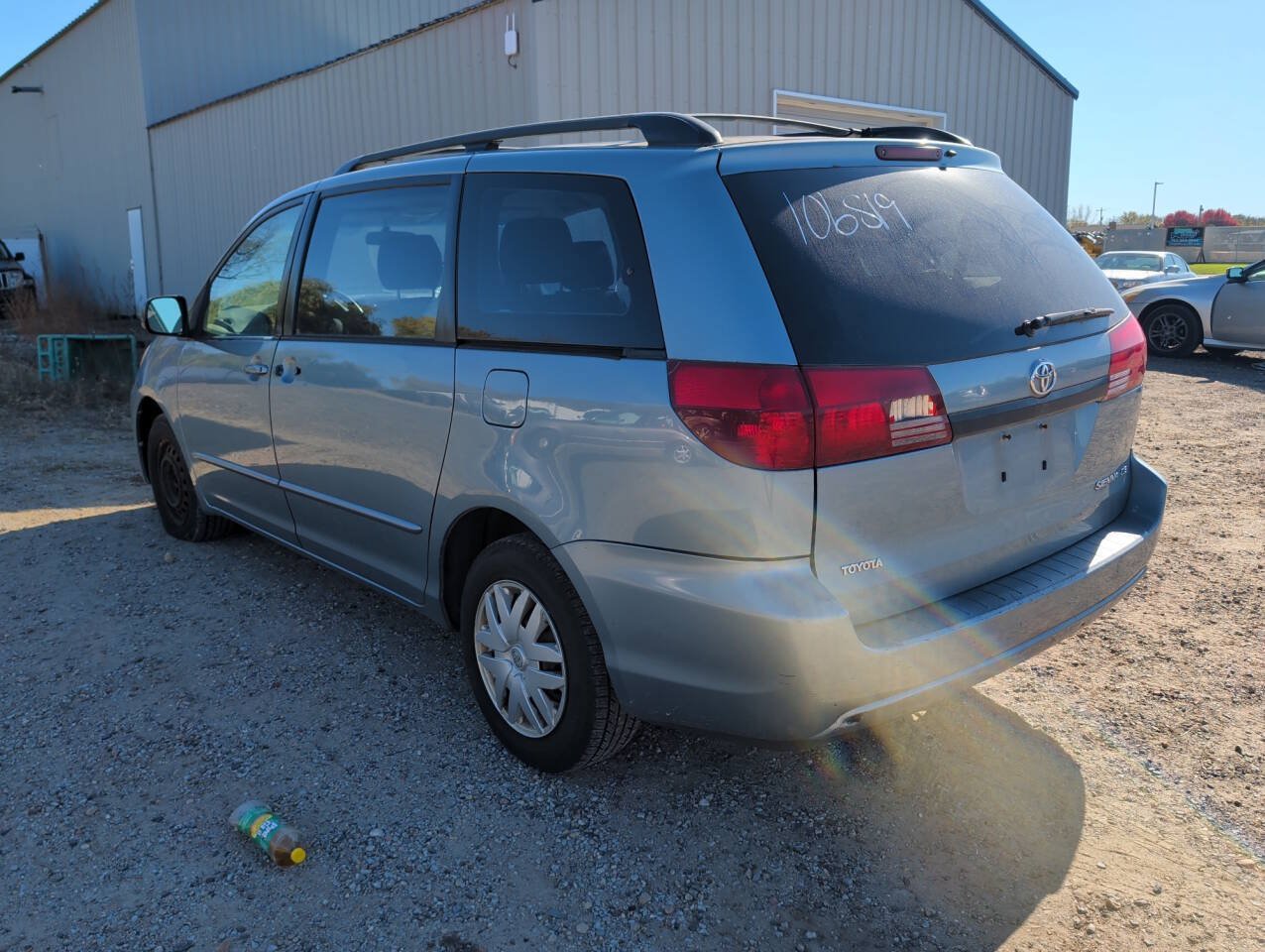 Used 2005 Toyota Sienna LE FWD image 3