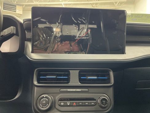 New 2025 Ford Maverick Lobo image 22