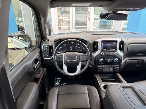 Used 2021 GMC Sierra 1500 SLT w/ SLT Convenience Package AWD/4WD image 32