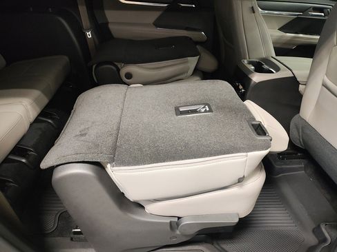 New 2026 GMC Acadia Elevation w/ Elevation Premium Package image 13