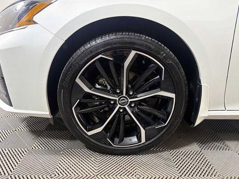Certified 2025 Nissan Altima 2.5 SR AWD/4WD image 26
