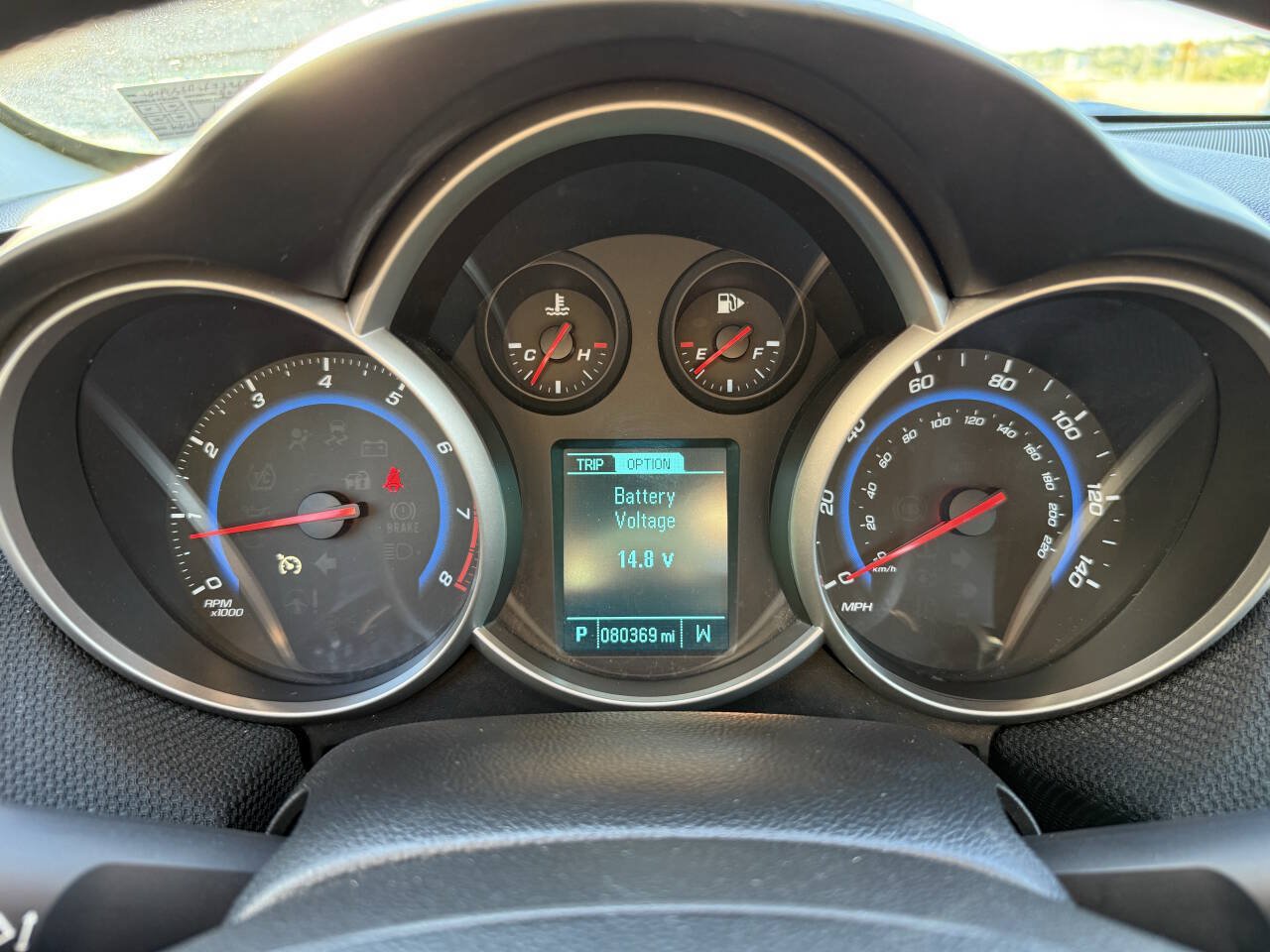 Used 2015 Chevrolet Cruze LT FWD image 26