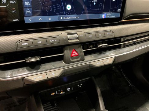 Certified 2025 Kia K4 GT-Line Turbo FWD image 15