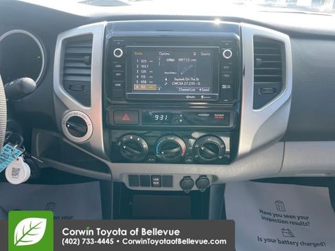 Used 2014 Toyota Tacoma 4x4 Double Cab w/ SR5 Package image 12
