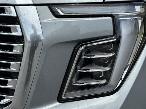 New 2026 GMC Yukon XL Denali image 6