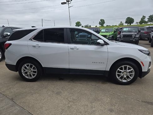 Used 2024 Chevrolet Equinox LT AWD/4WD image 13