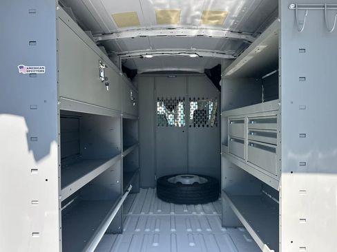 New 2025 Ford Transit 250 148 Medium Roof Extended AWD image 12