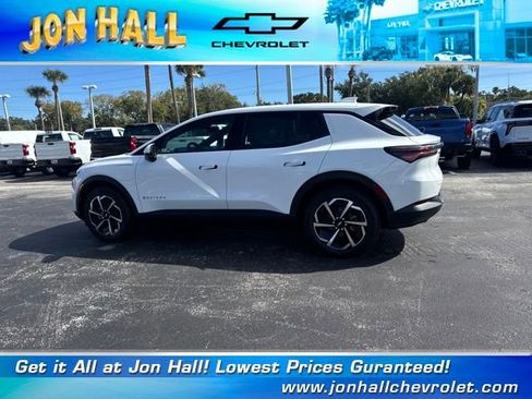 New 2026 Chevrolet Equinox EV LT w/ Comfort Package image 6