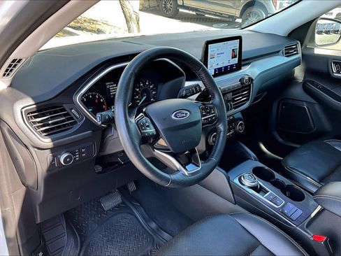 Used 2021 Ford Escape SEL image 17